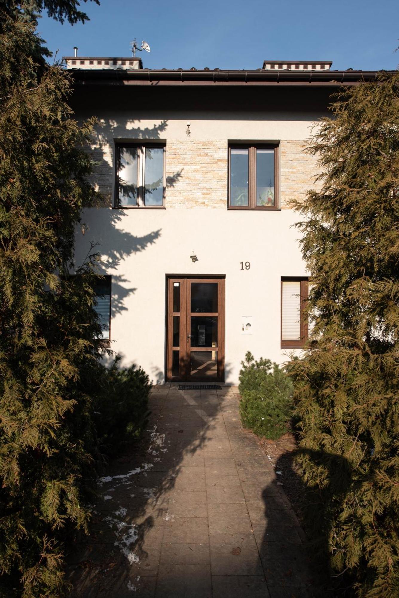 Home Studio Z Ogrodkiem Krasków Exterior foto
